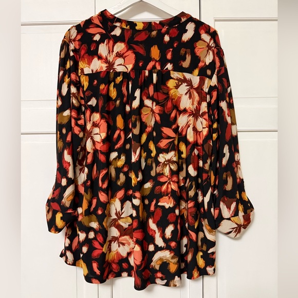 Cocomo Dark Floral Roll Tab Sleeve Blouse Size 2X Mature Office Career Casual - Picture 2 of 7
